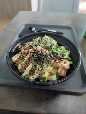 Foto subida por un cliente en una reseña de Google de Umami Healthy Food